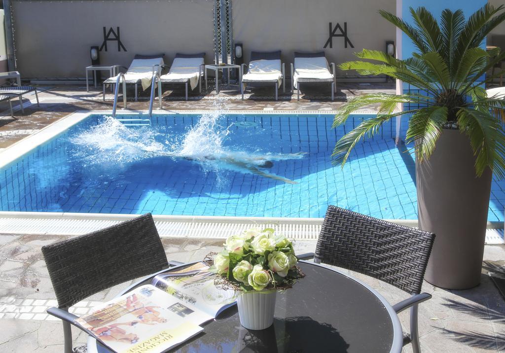 Hotel Ambassador Riccione Dış mekan fotoğraf