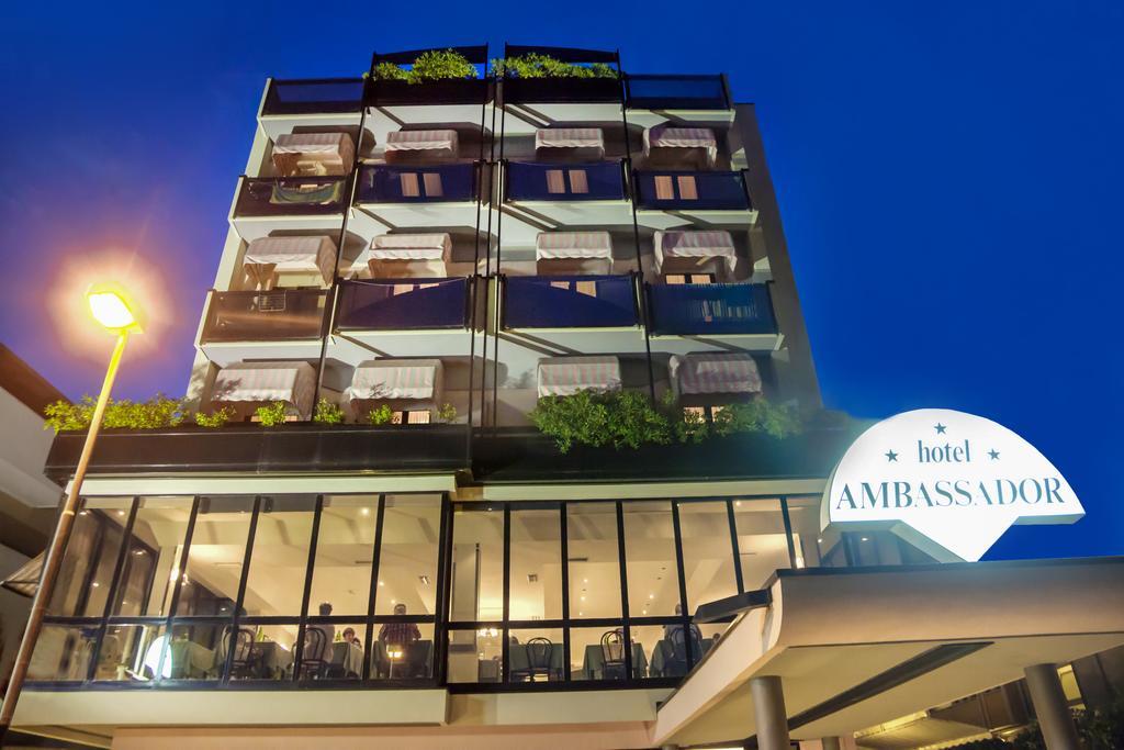 Hotel Ambassador Riccione Dış mekan fotoğraf