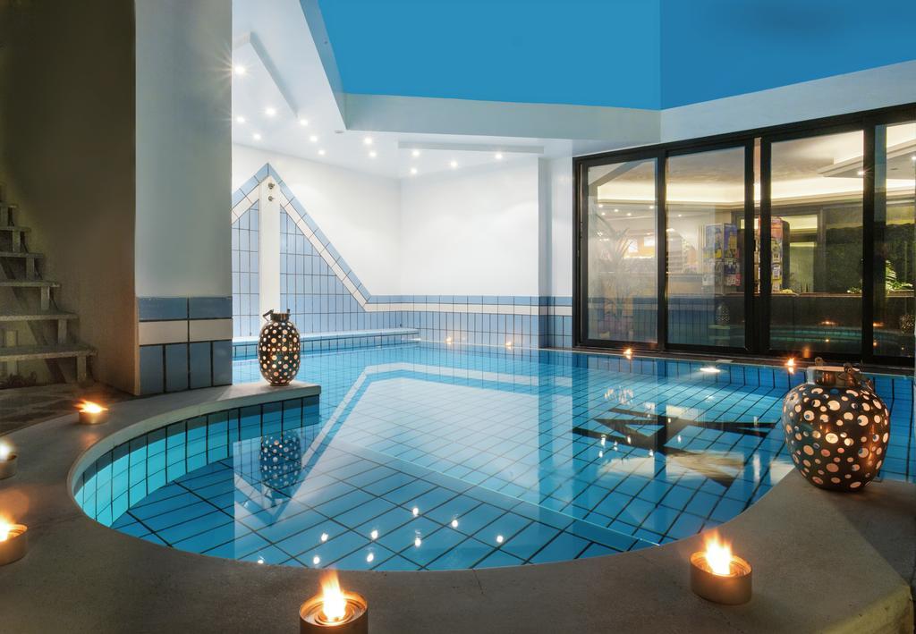 Hotel Ambassador Riccione Dış mekan fotoğraf