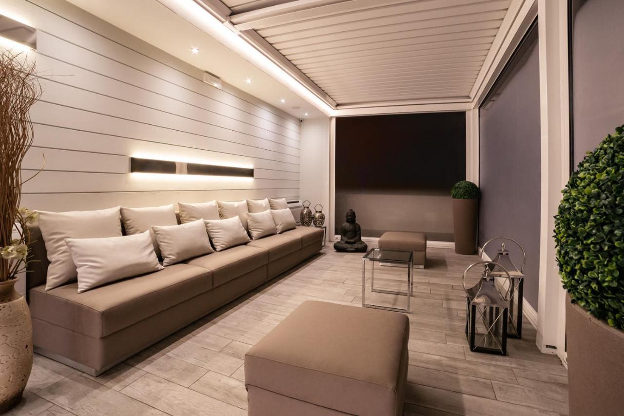 Hotel Ambassador Riccione Dış mekan fotoğraf